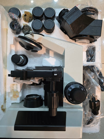 Microscopio omax trinocular M837L