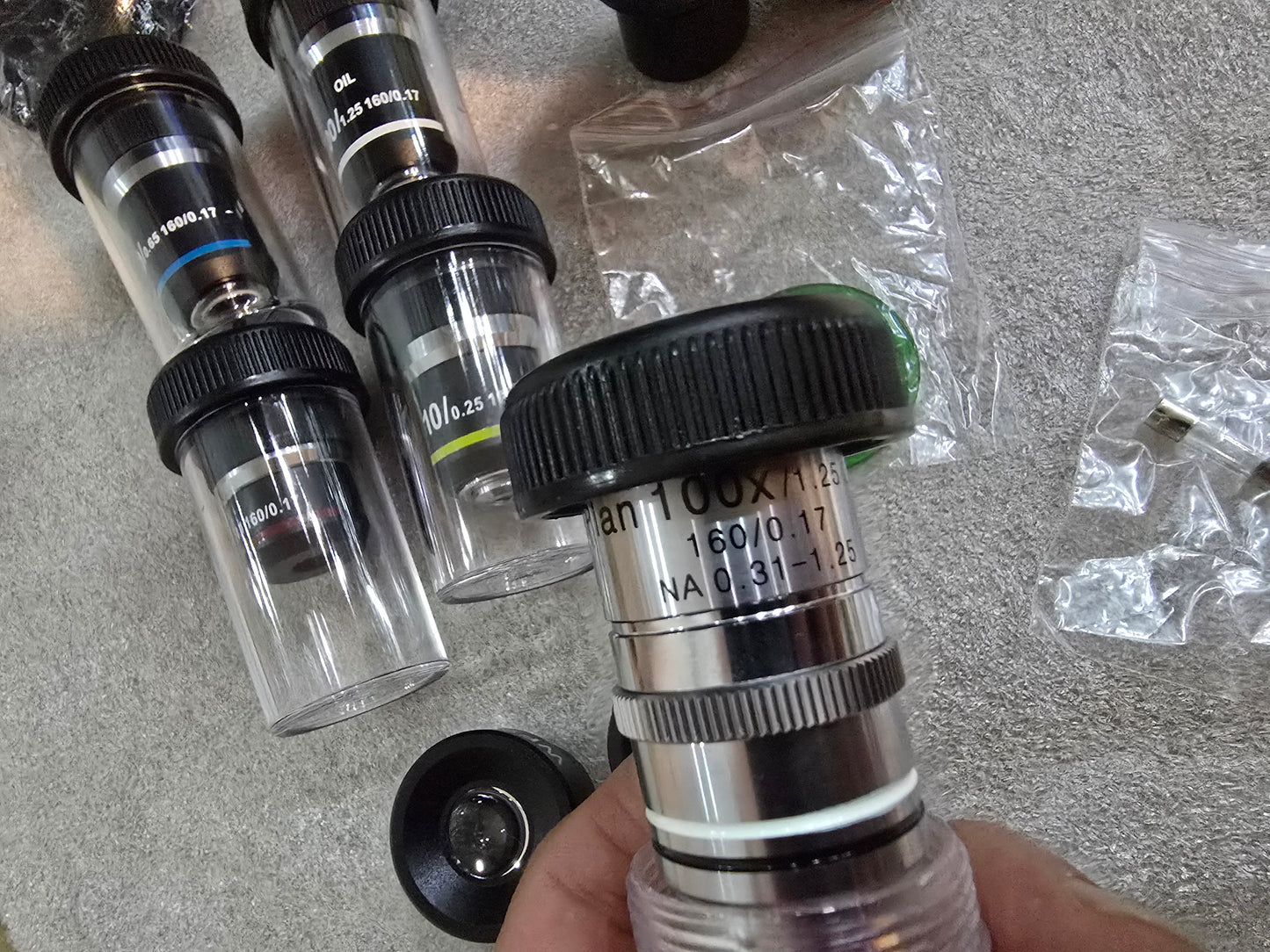 Microscopio omax trinocular M837L