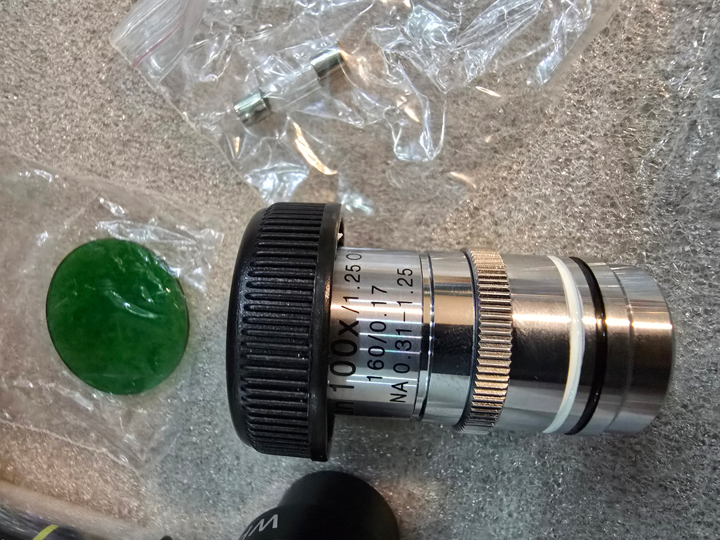 Microscopio omax trinocular M837L