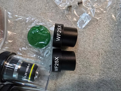 Microscopio omax trinocular M837L