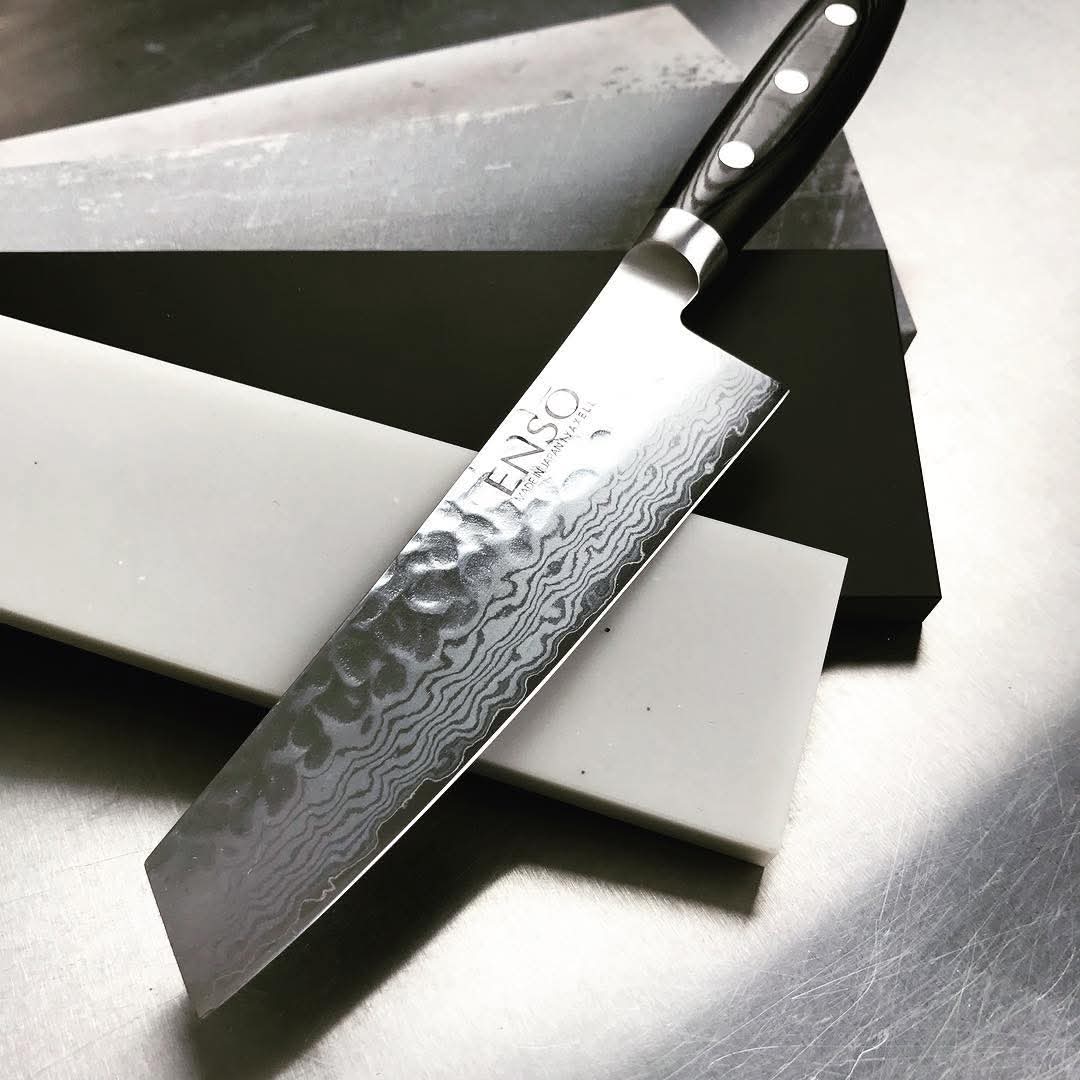 Cuchillo Enso chef HD de 8"